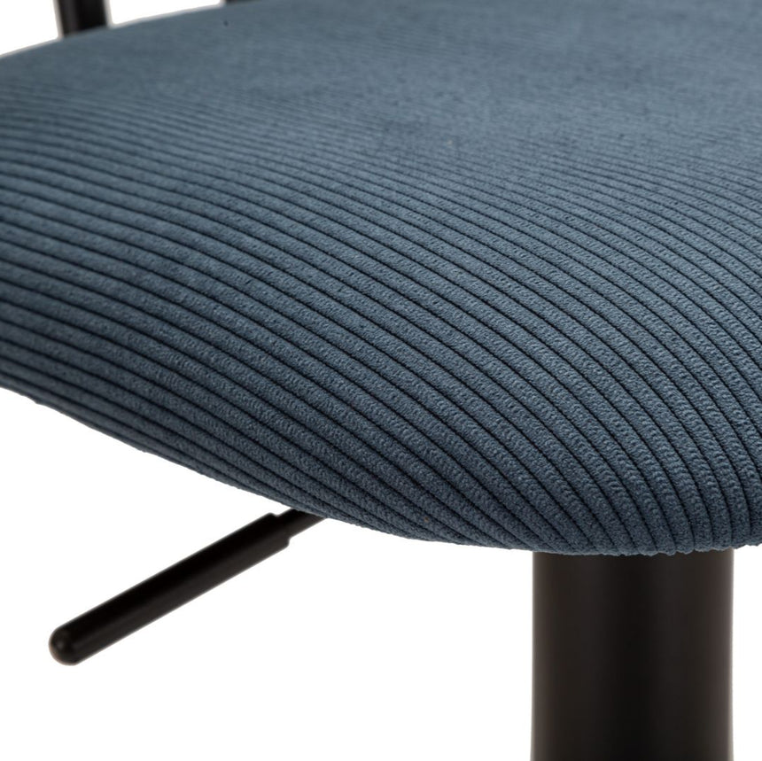 Light kordbársony bárszék szettben