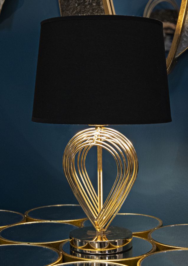 Maxt fém asztali lámpa