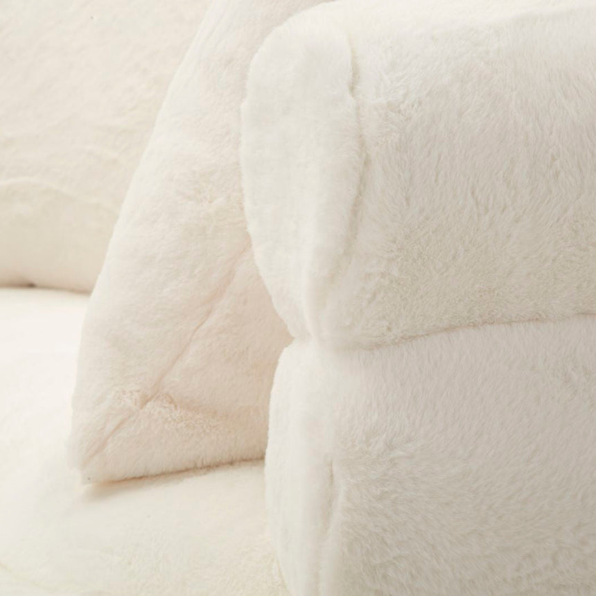 Soffy 2-seater plush sofa