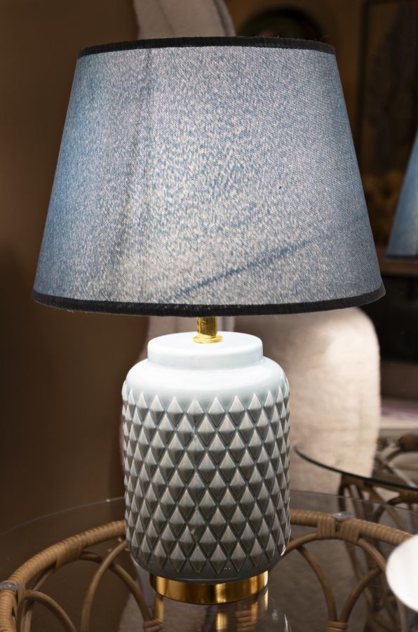 Monkey resin table lamp 34cm