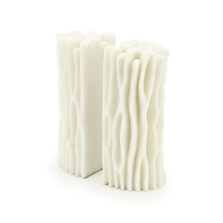 Daria resin bookshelf