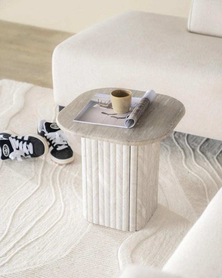 Major marble coffee table