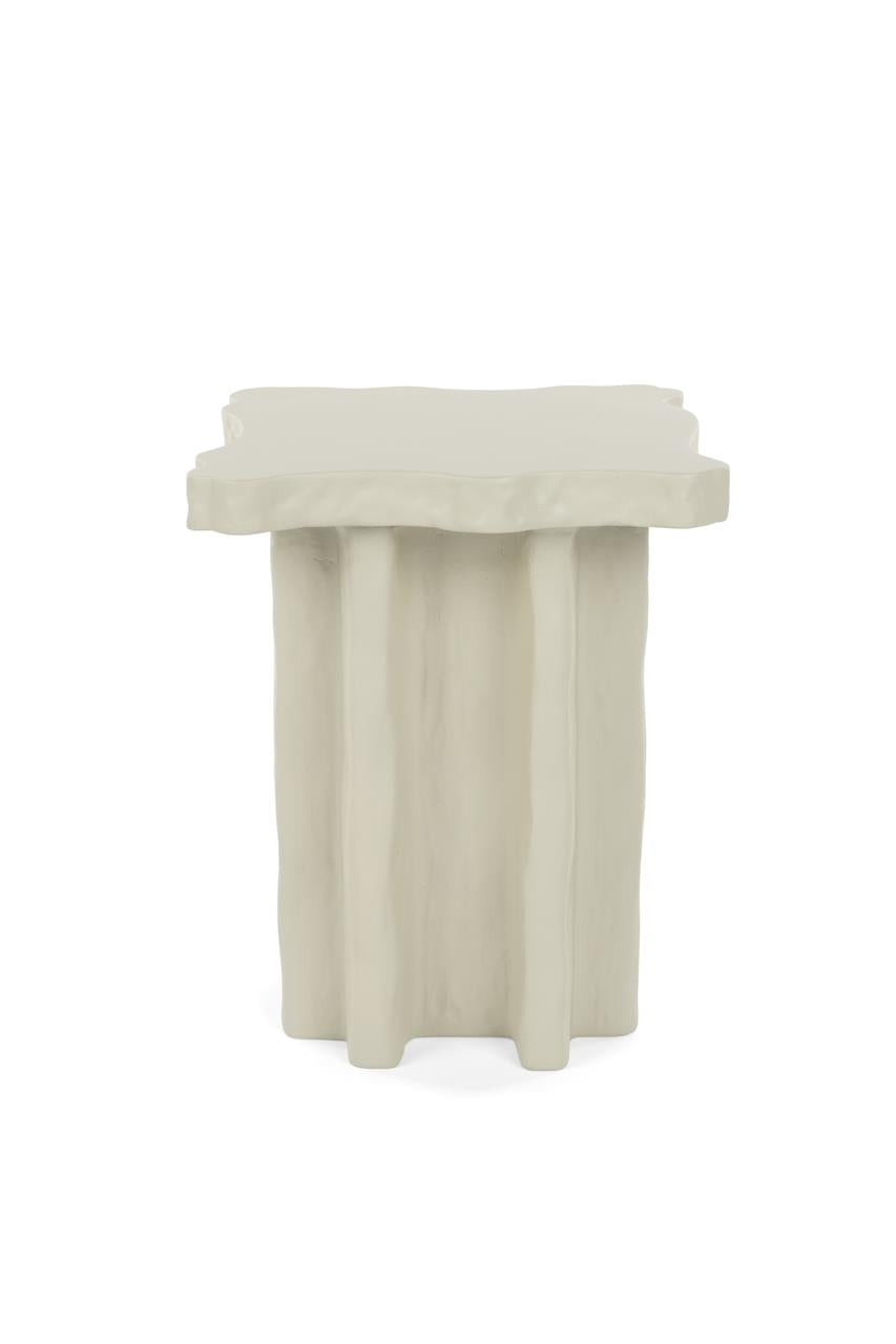 Born To Be Alive szögletes lerakóasztal