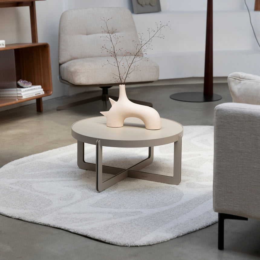 Centre Round wooden coffee table