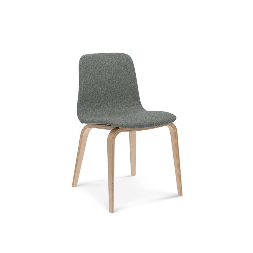 Hips-4 chair