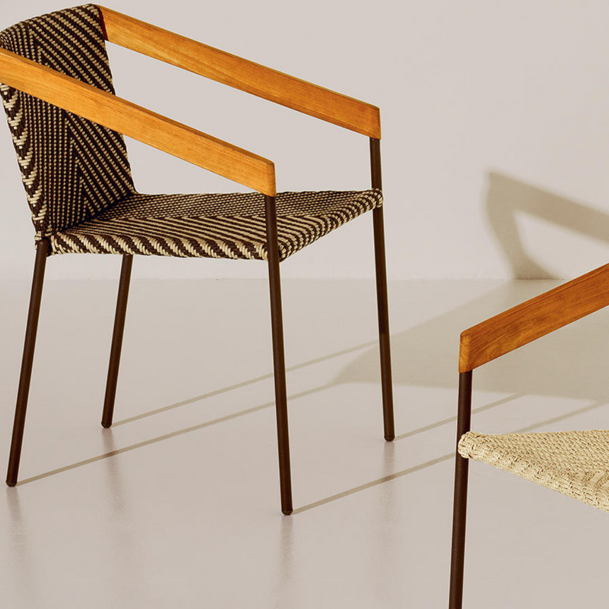 Kilt garden coffee table