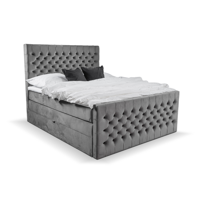 Nel double bed