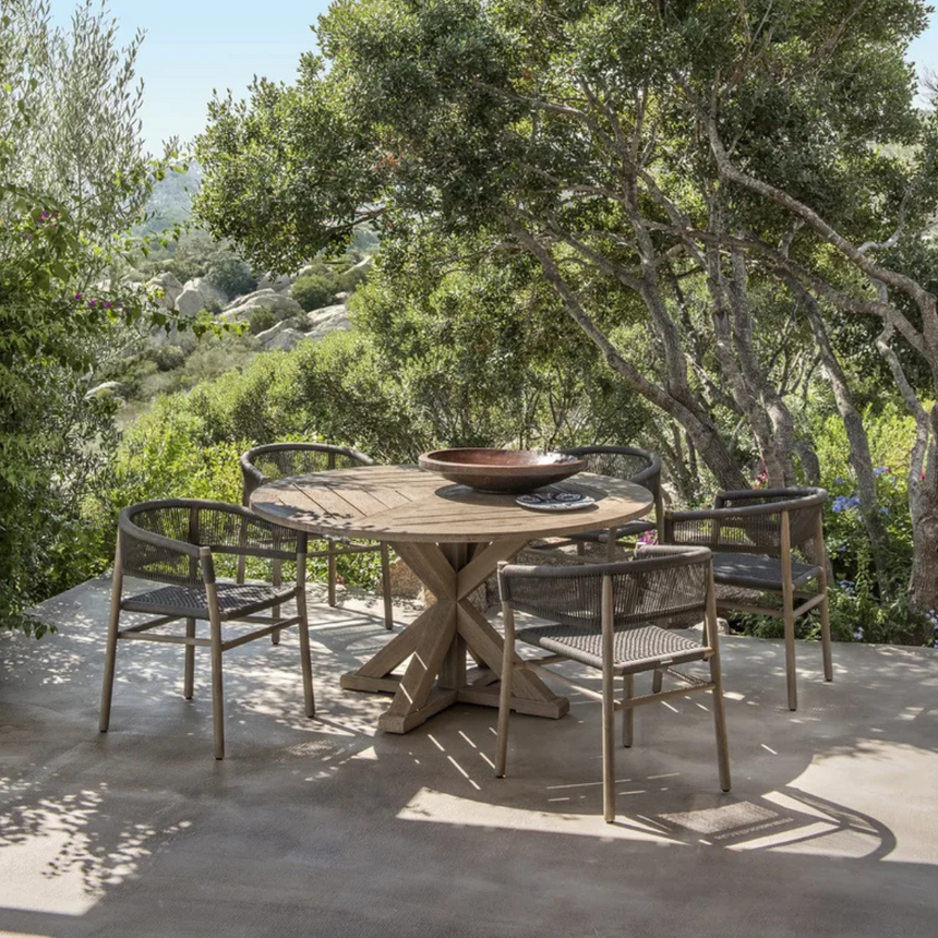 Kilt garden coffee table