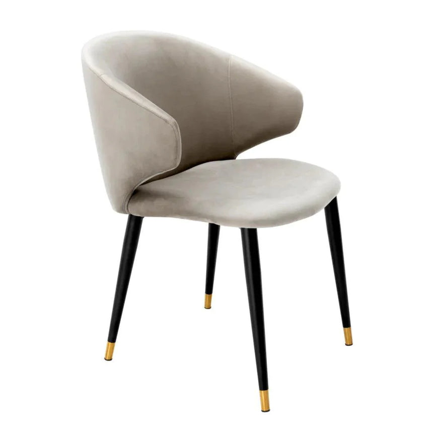 Volante karfás bársony szék