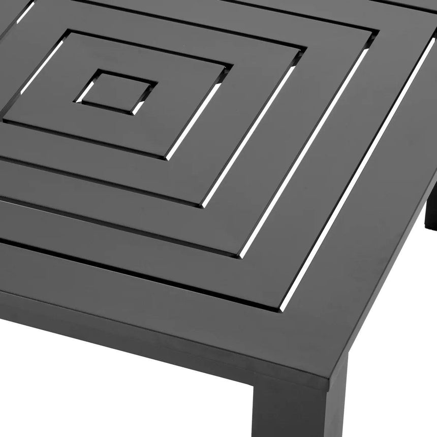 Vistamar metal garden coffee table