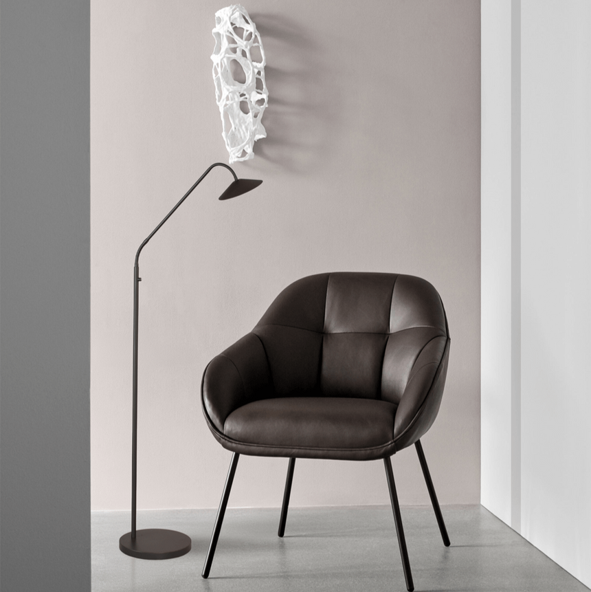 Ceppo metal floor lamp with black frame 150