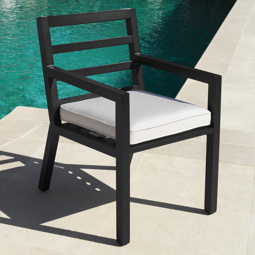 Delta PP garden chair with armrests