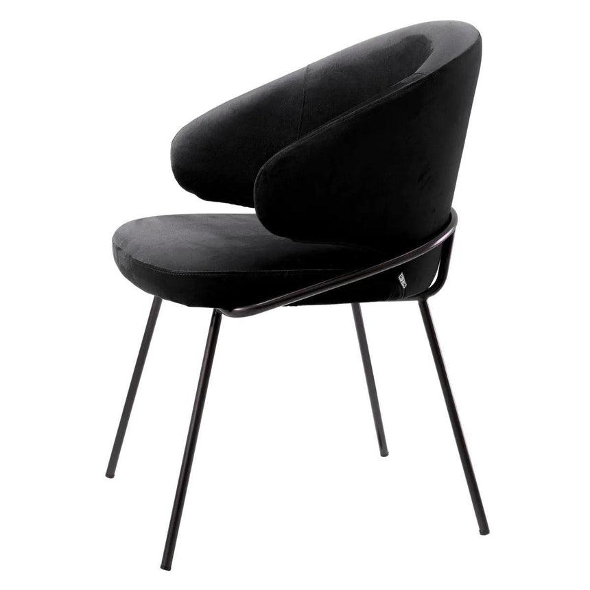 Kinley velvet chair with black legs