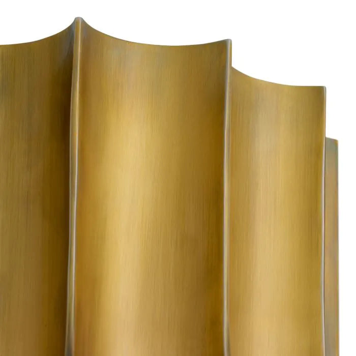 Quintara metal wall lamp