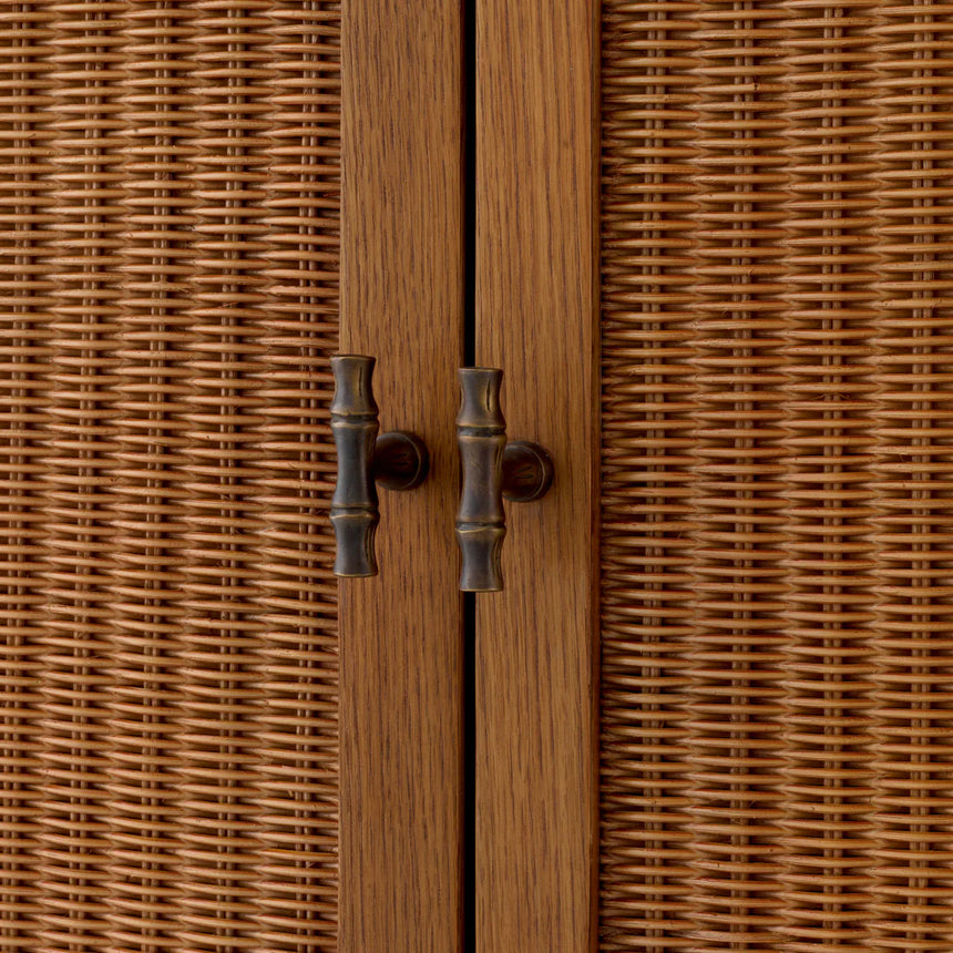 Borchard fa bárszekrény