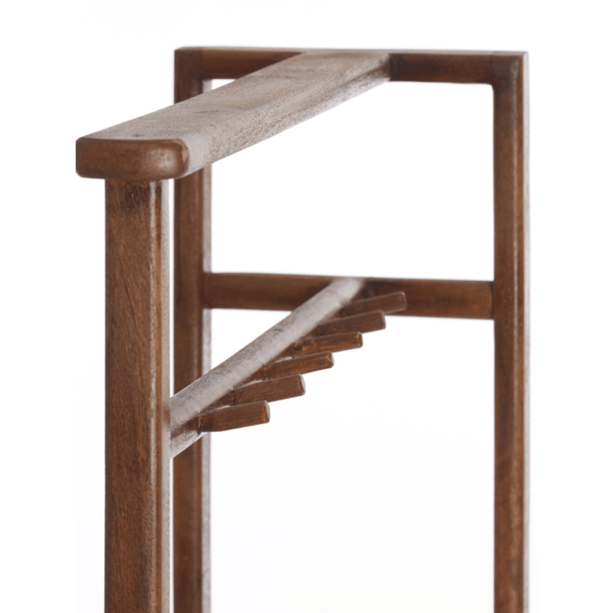 Gaios wooden hanger