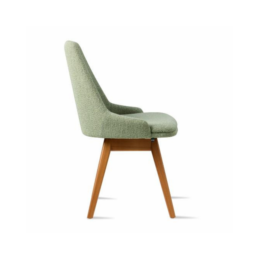 Kilt garden coffee table