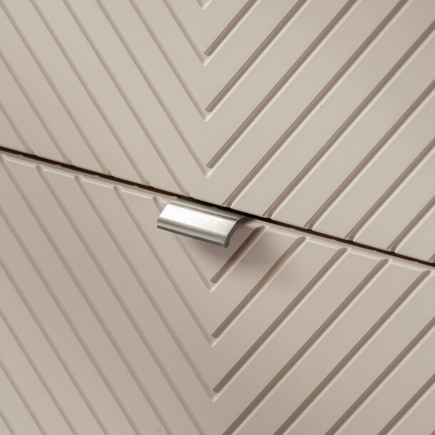 Baggy woven chenille pouf