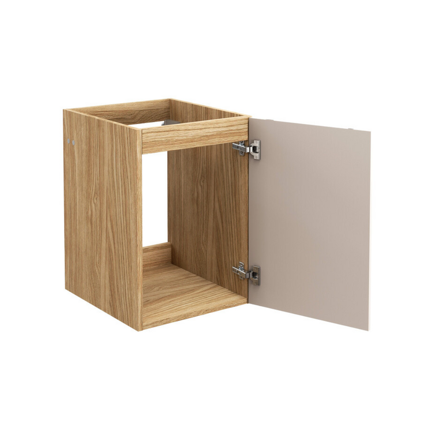 Baggy woven chenille pouf