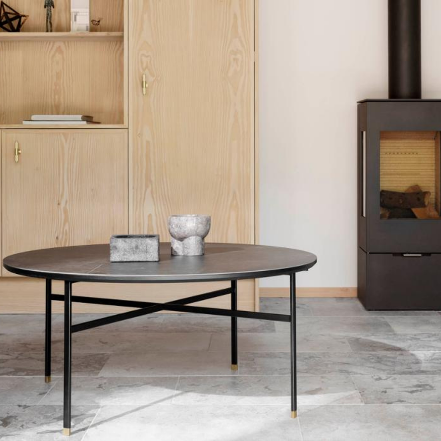 Kilt garden coffee table