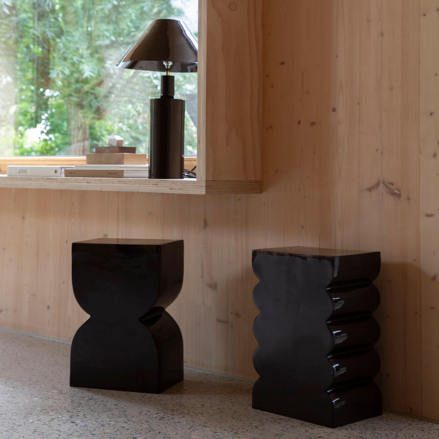 Cones metal storage table