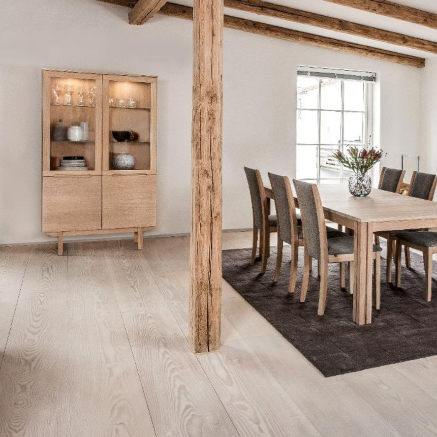 Kilt garden coffee table