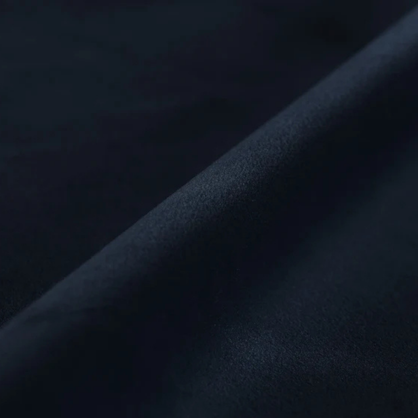 Nuria bársony kanapépárna