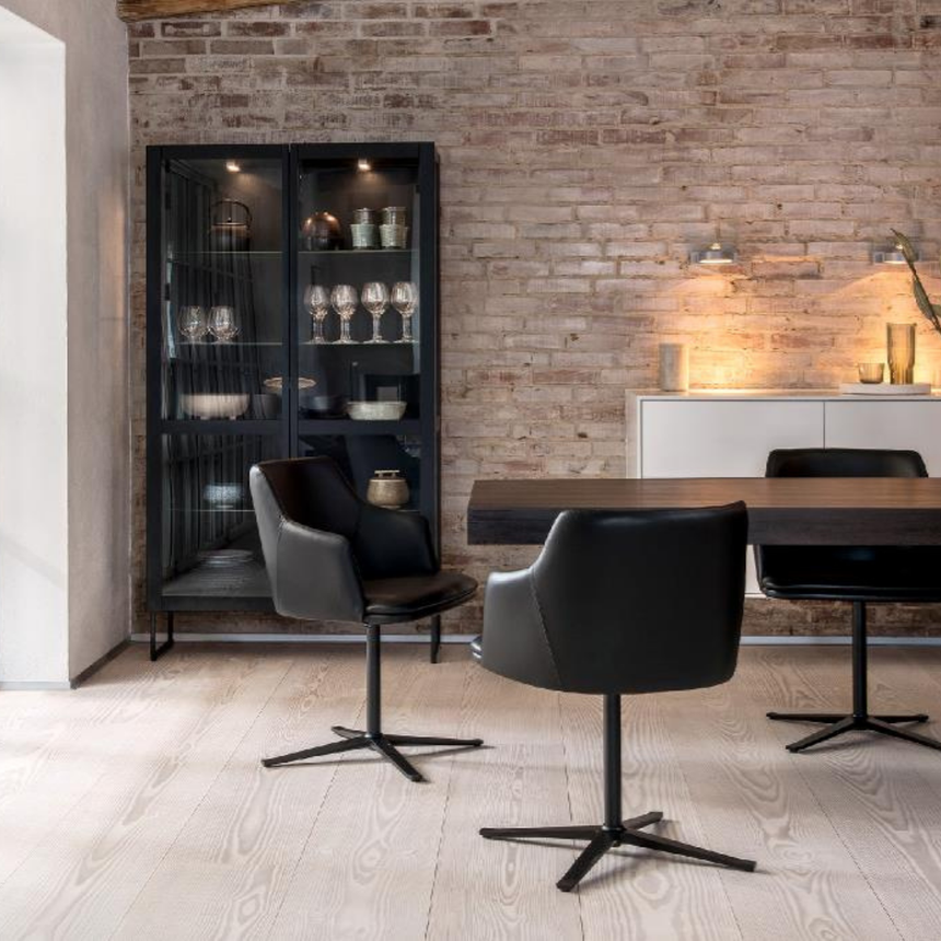 Kilt garden coffee table