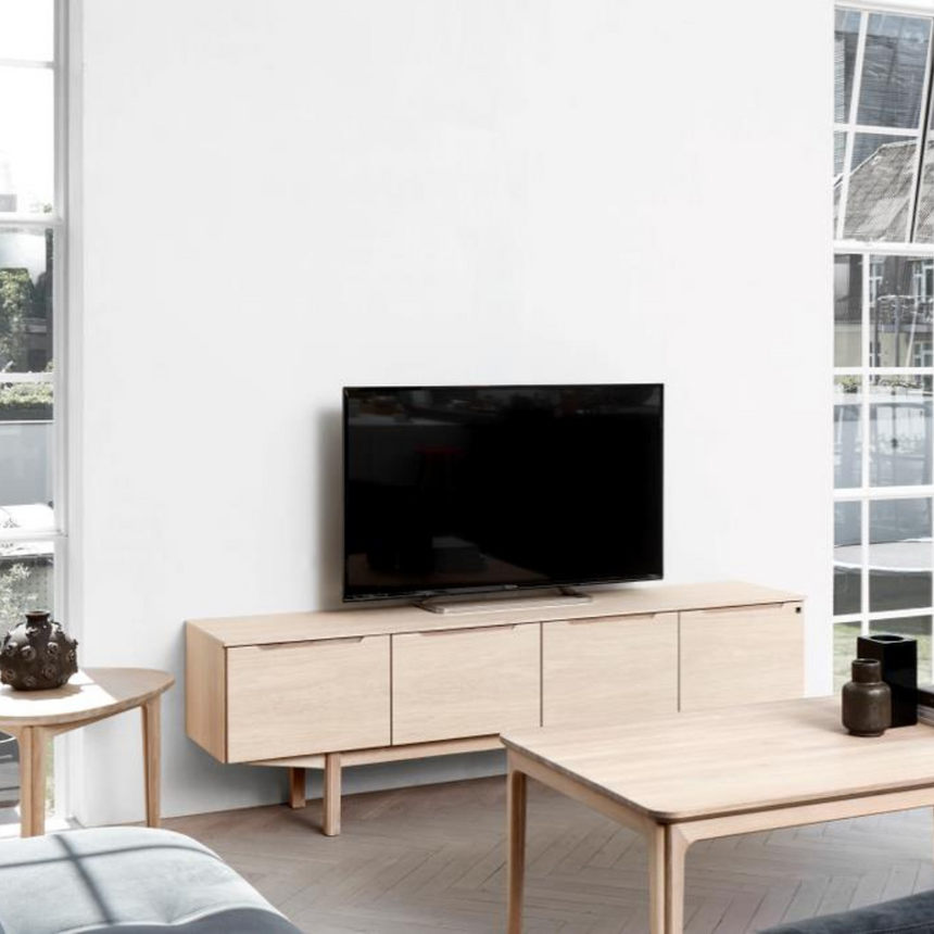 Kilt garden coffee table