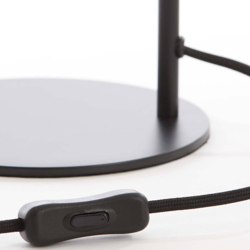 Solna fém asztali lámpa