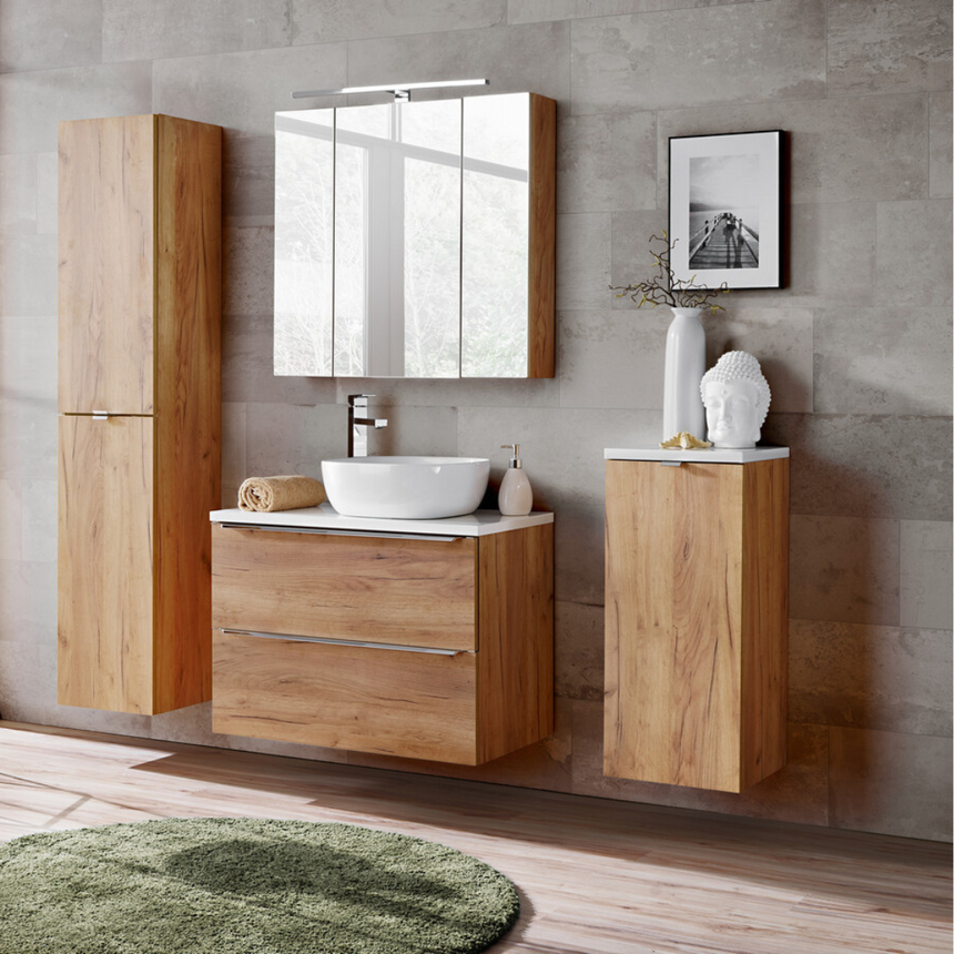 Baggy woven chenille pouf