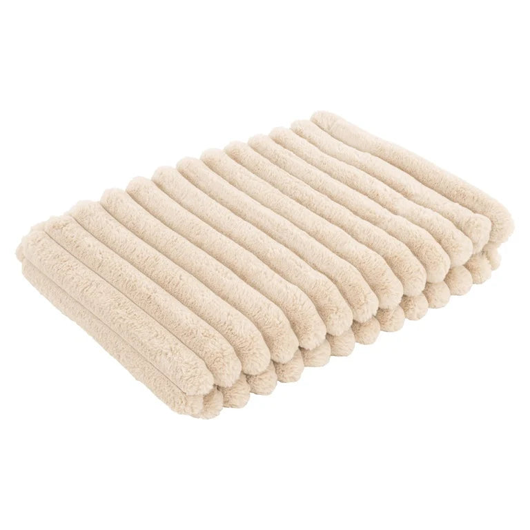 Cato faux fur blanket