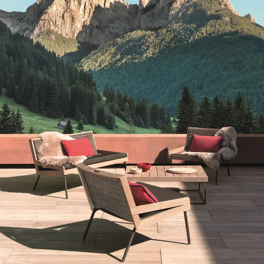 Kilt garden coffee table