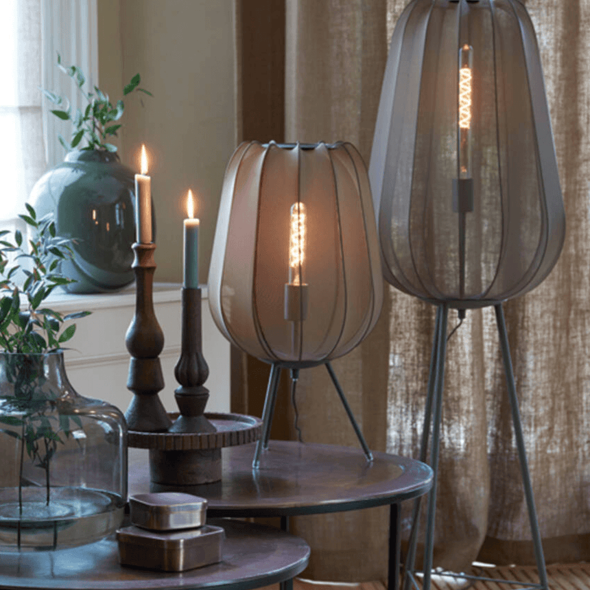 Plumeria metal floor lamp