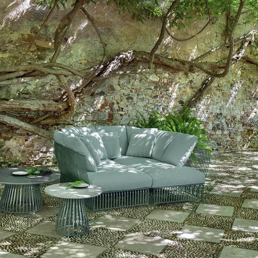 Kilt garden coffee table