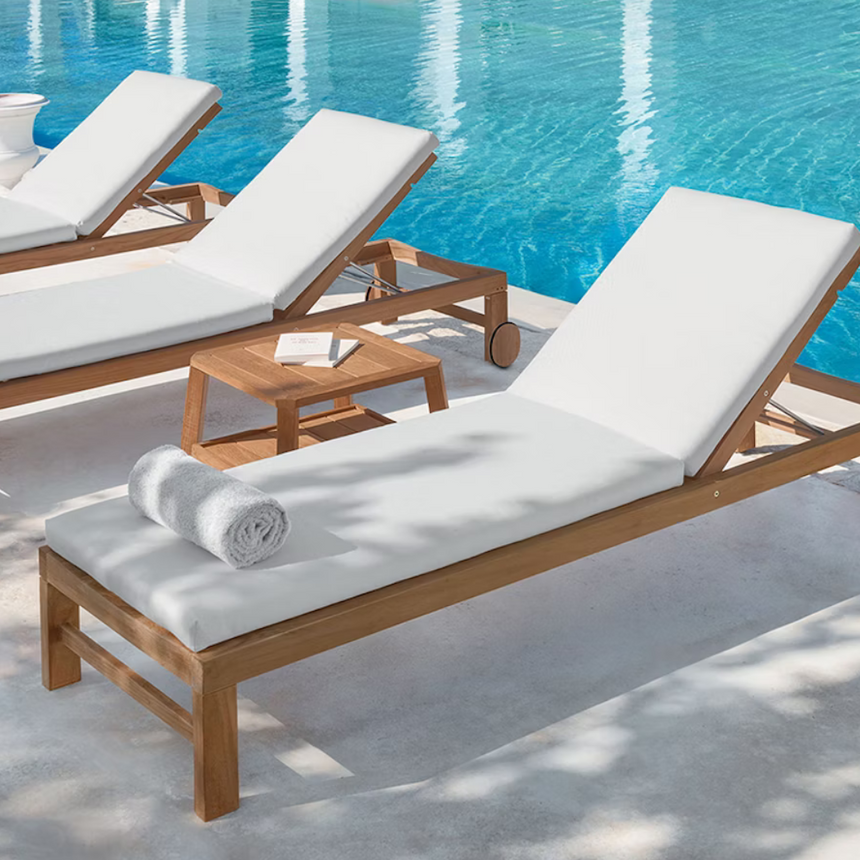 Kilt garden coffee table