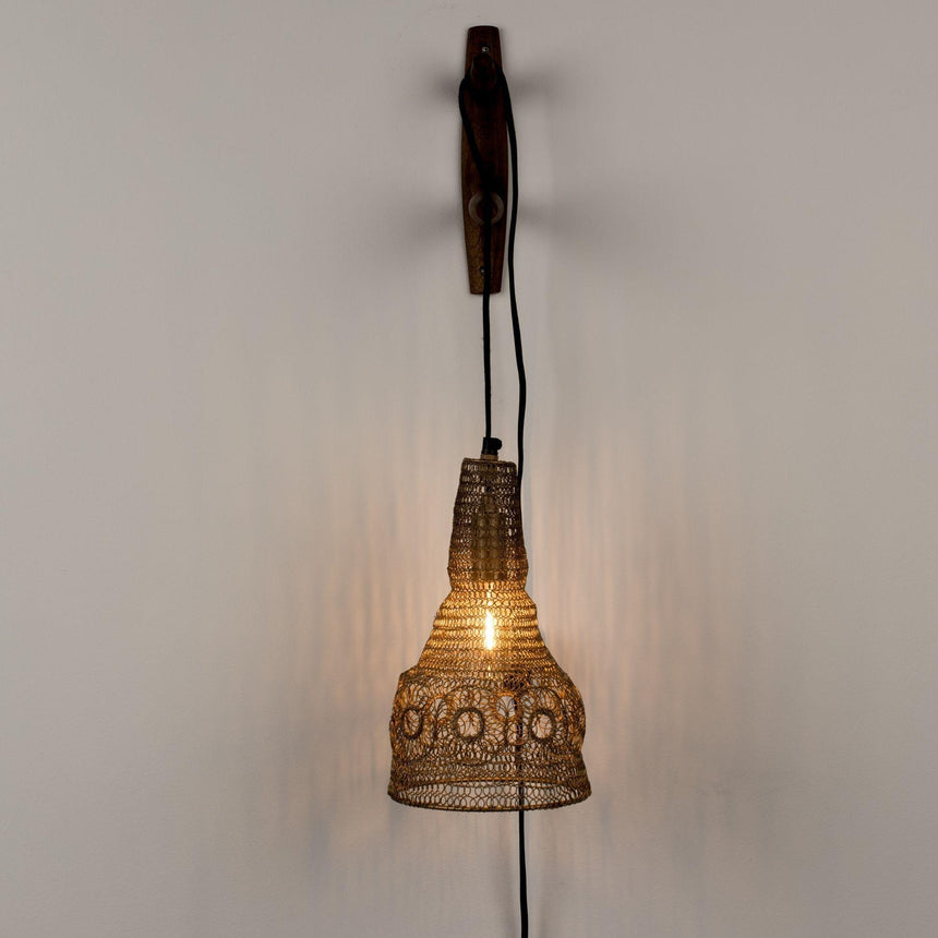 Alen fa falilámpa-1