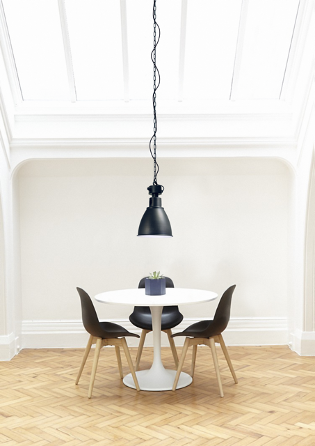 Model 2007 fém függőlámpa