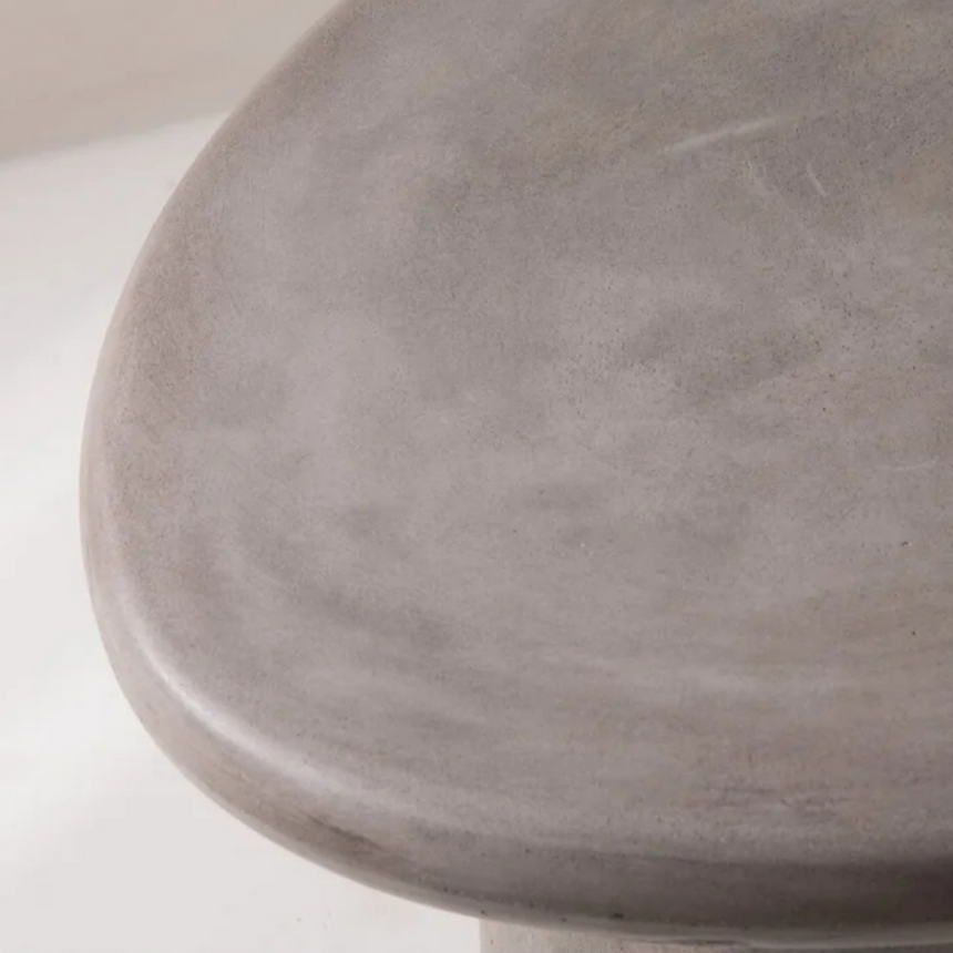 Daria concrete dining table