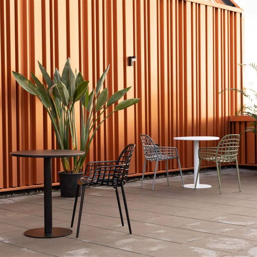 Metsu metal garden bistro table