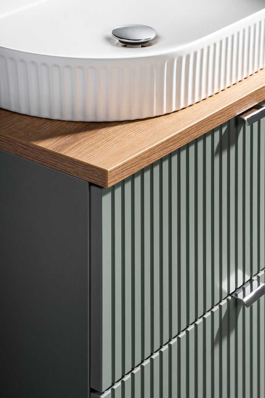 Baggy woven chenille pouf