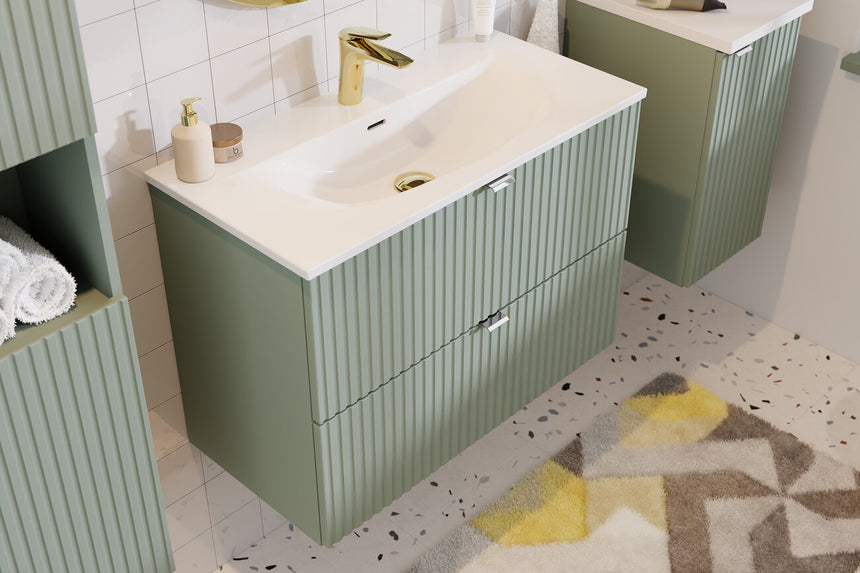 Baggy woven chenille pouf