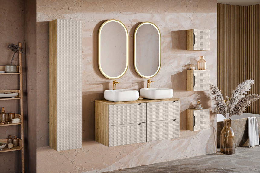 Baggy woven chenille pouf