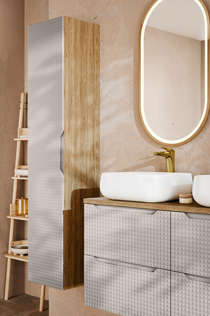 Baggy woven chenille pouf