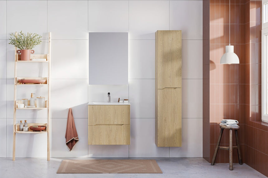 Baggy woven chenille pouf