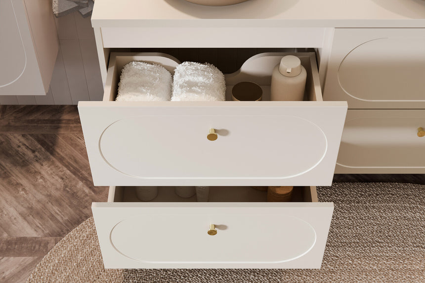 Baggy woven chenille pouf