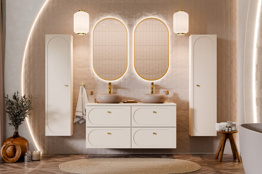 Baggy woven chenille pouf