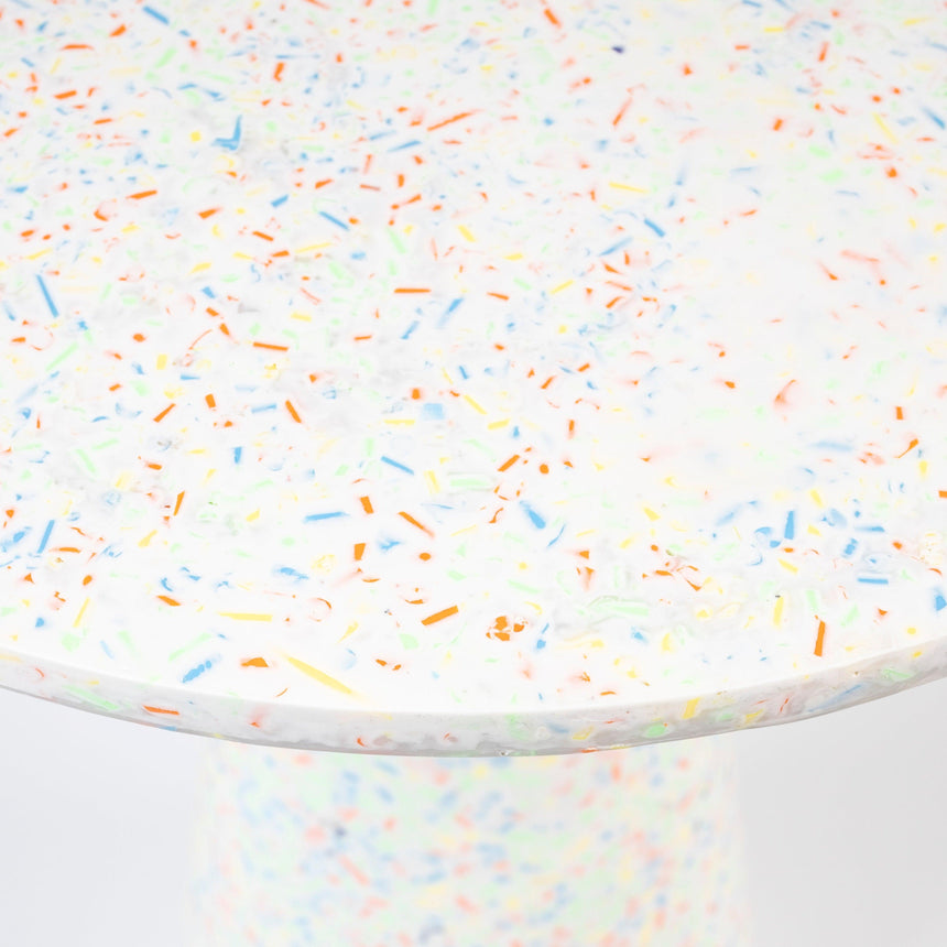 Victoria recycled coffee table