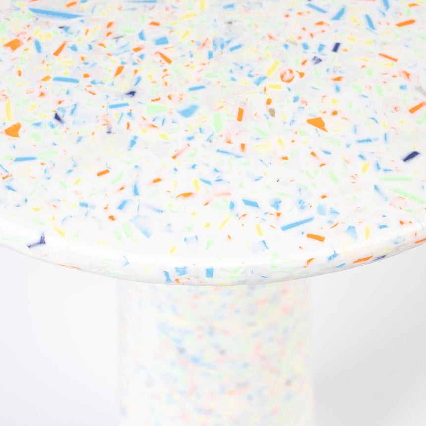 Victoria recycled coffee table