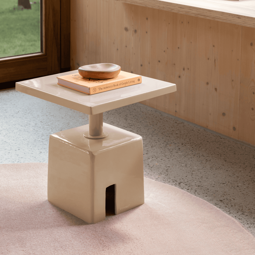 Chubby metal storage table